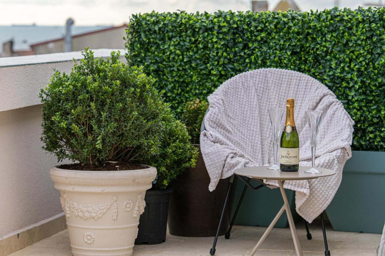 Olympic Boutique Hotel Constanta Exterior photo
